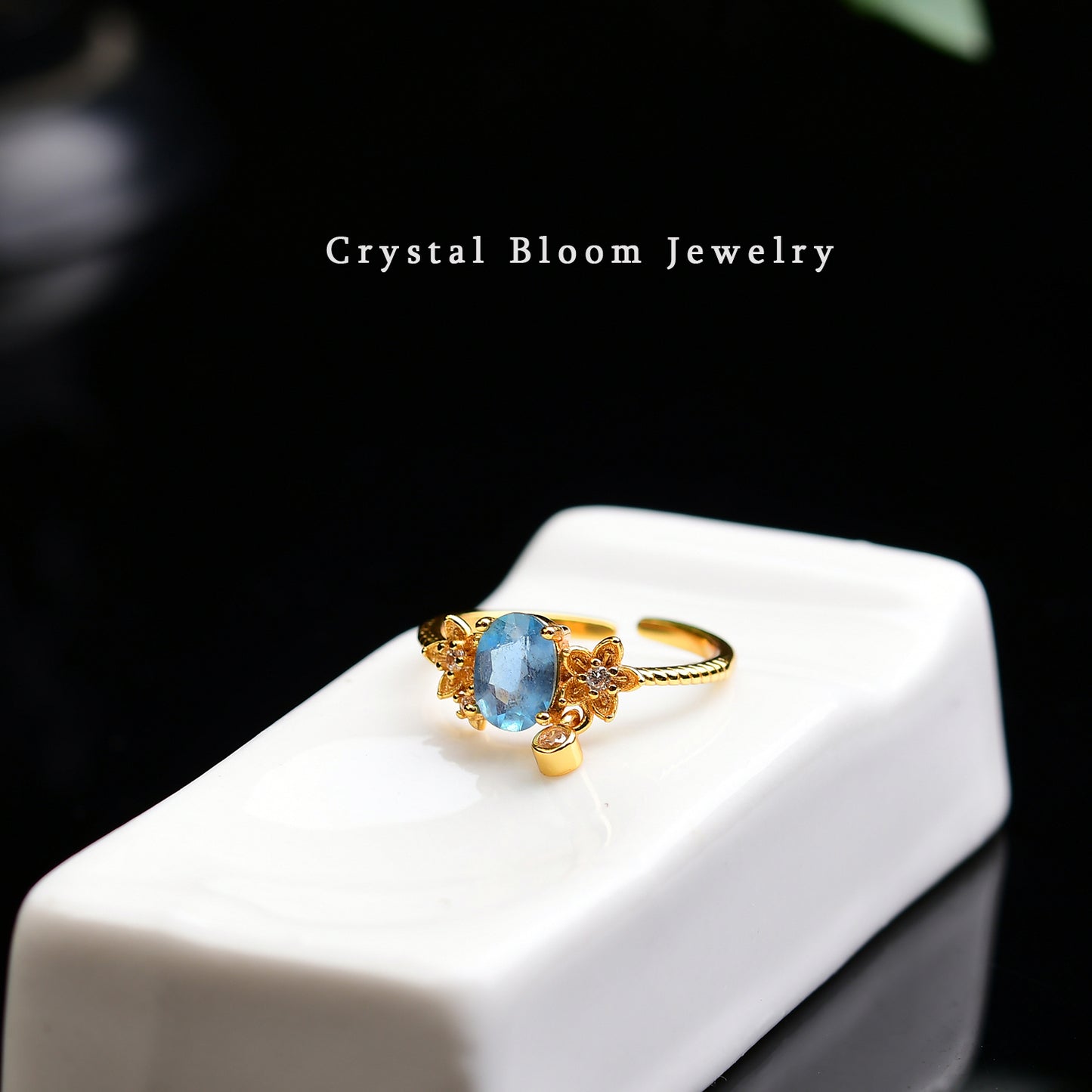 Natural Oval Aquamarine Ring