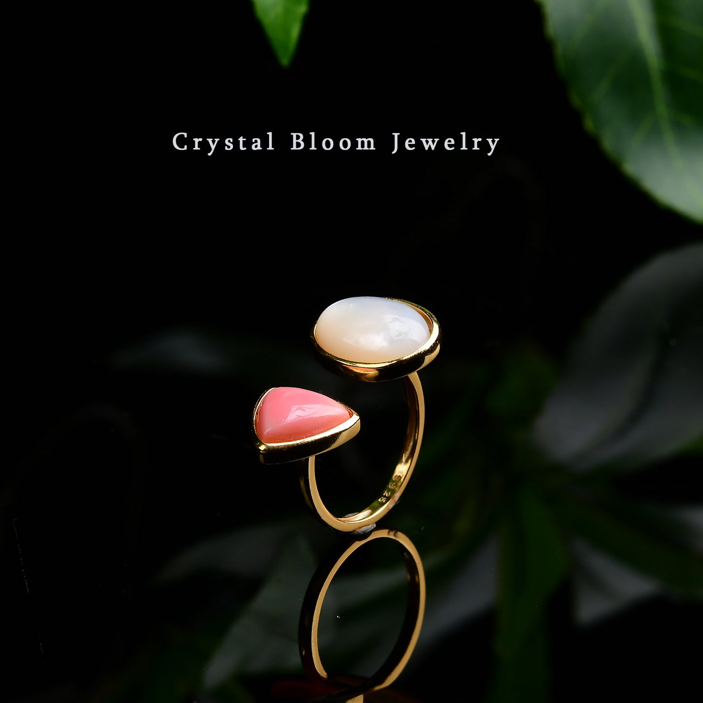 Natural White Mother of Pearl Ring