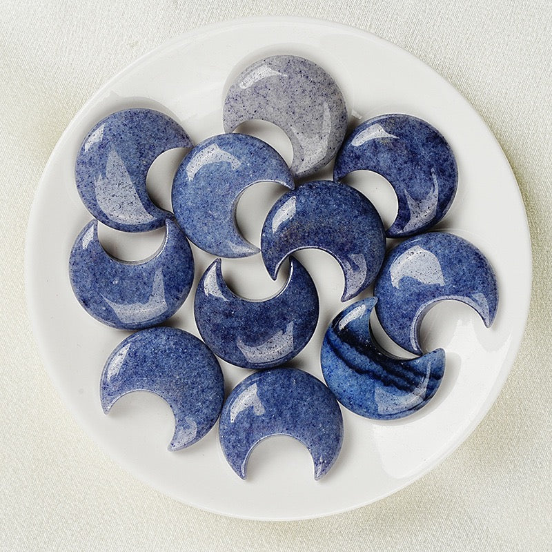 Natural Crystal Moon Carving