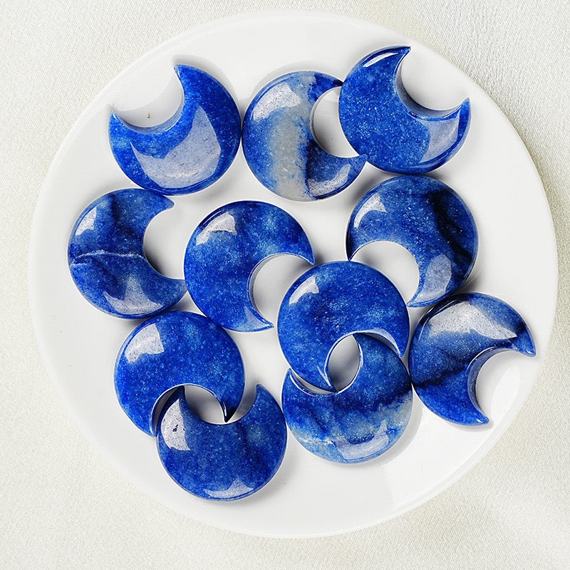 Natural Crystal Moon Carving