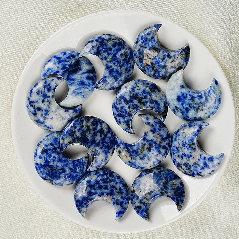 Natural Crystal Moon Carving