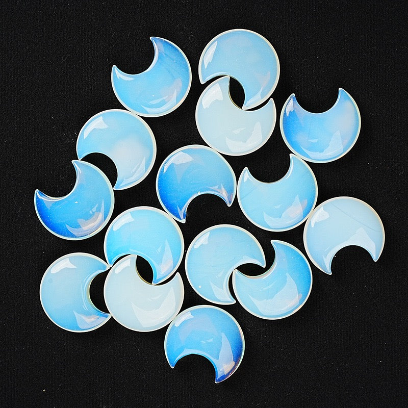 Natural Crystal Moon Carving