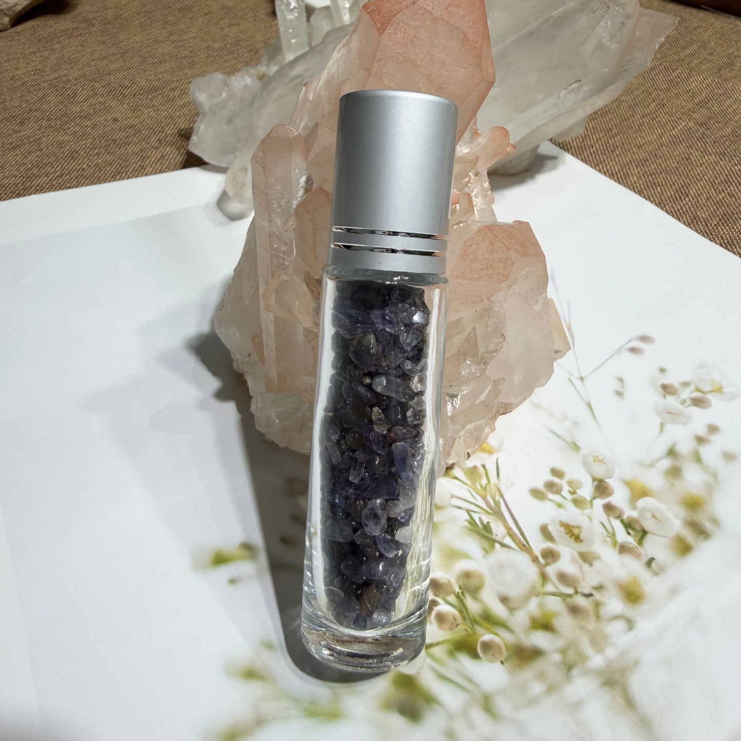 Crystal Perfume Stone Bottle – Elegant and Portable Perfume Holder