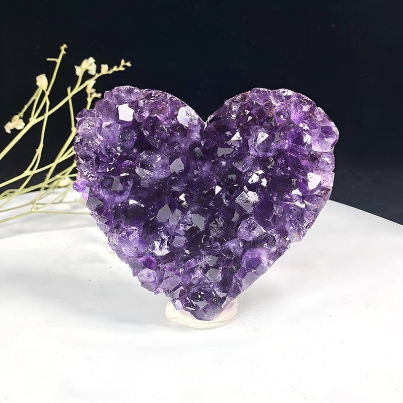 Natural Uruguay Amethyst Geode Heart-Shaped Display | Healing Crystal & Gift Idea