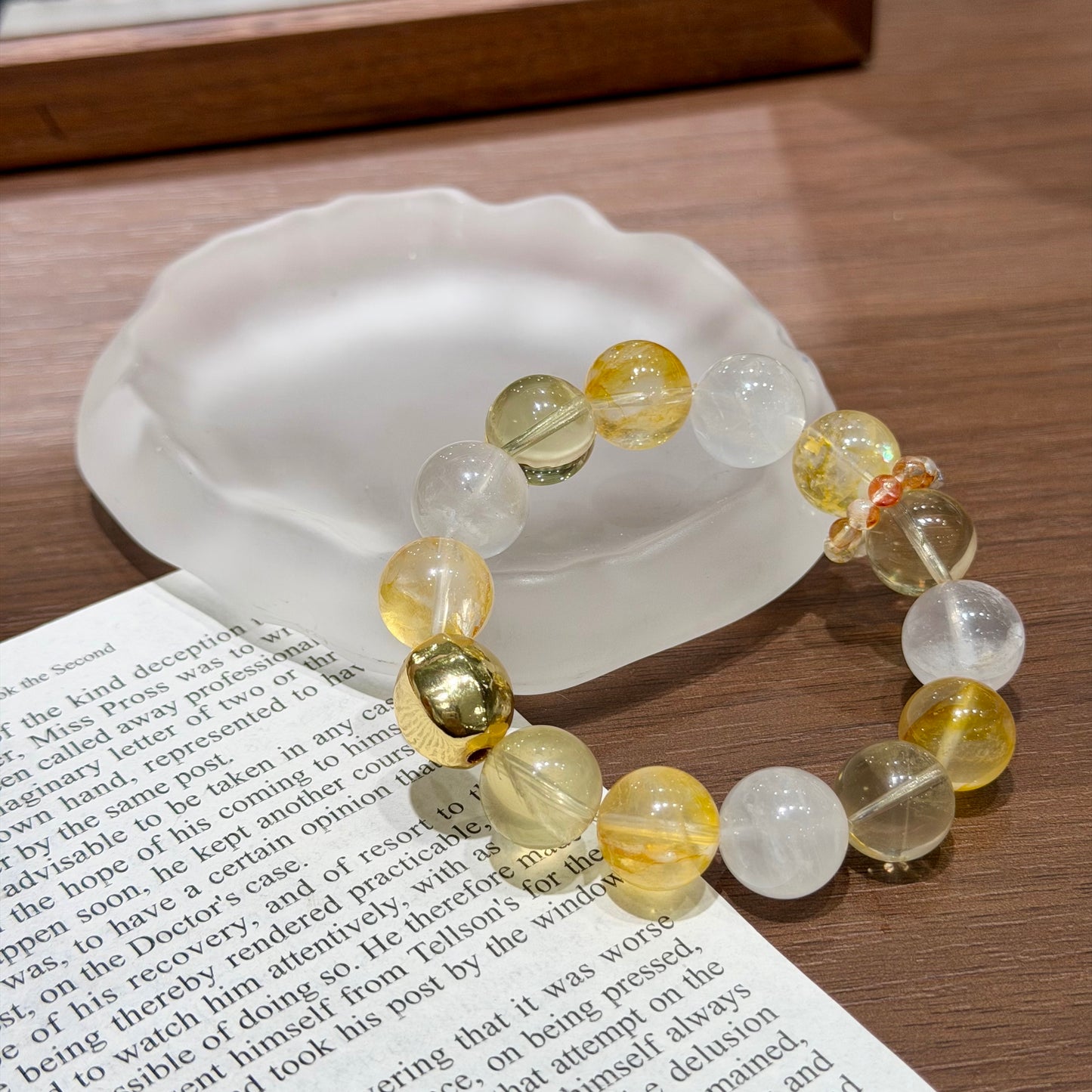 Golden Veil Bracelet